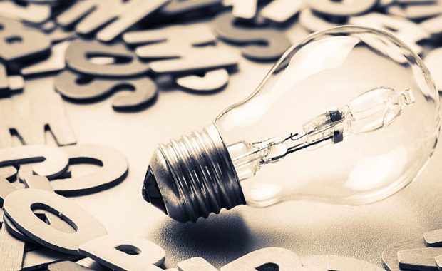 a lightbulb representing the effectiveness of content marketing services