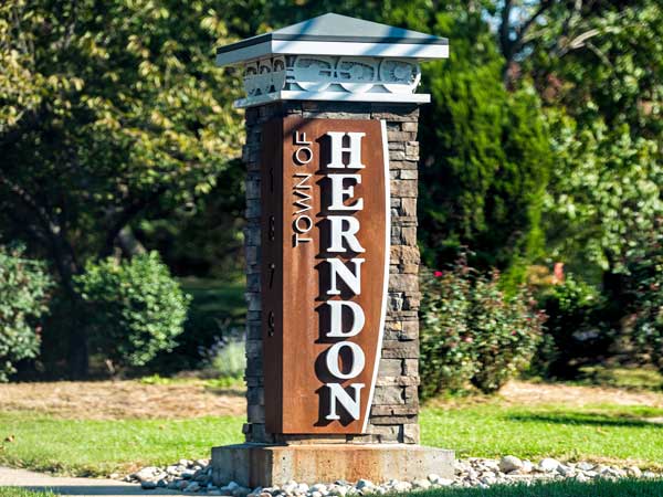 Town of Herndon, VA Statue